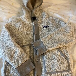Patagonia Cream Fleece Jacket with Snap Closure